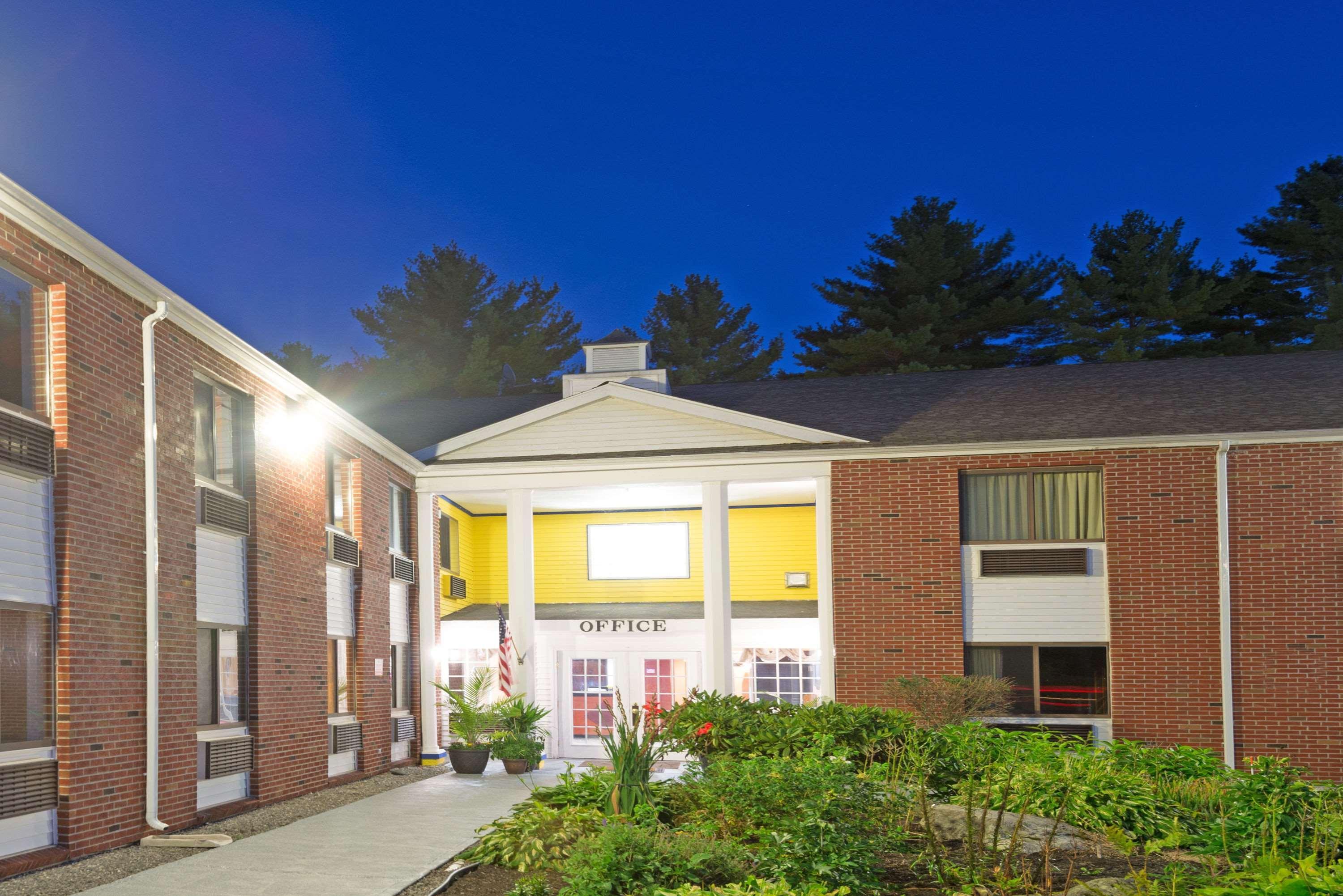 Days Inn By Wyndham Brunswick Bath Area Exterior foto