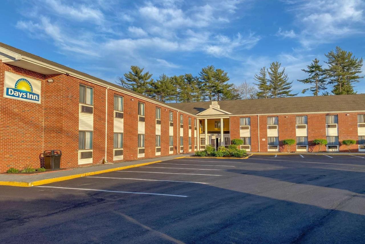 Days Inn By Wyndham Brunswick Bath Area Exterior foto